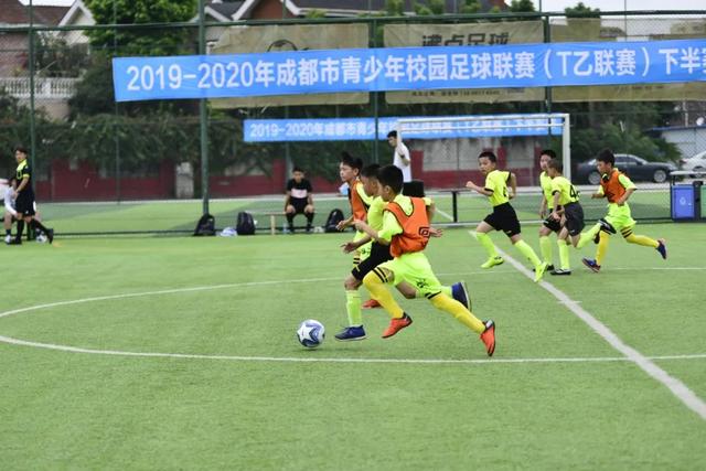 三亚亚沙会：中国选手赵一程打破男子速度攀岩世界纪录