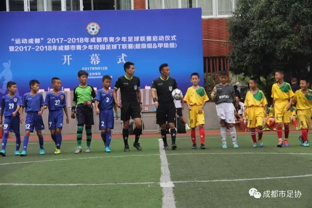 意甲-莱奥头顶脚踢梅开二度 AC米兰2-0莱切