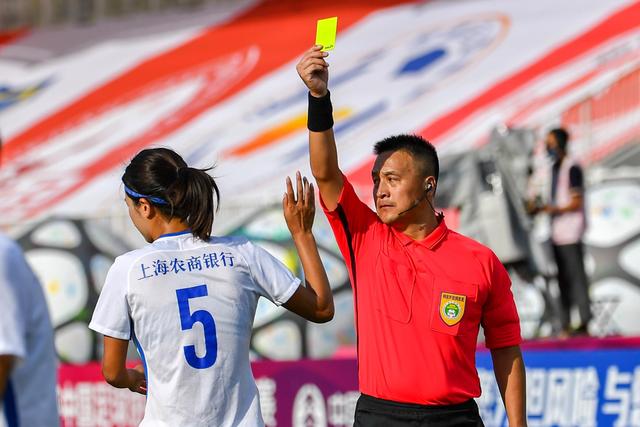 李梦：在意结果但过程更重要 上场就全力以赴